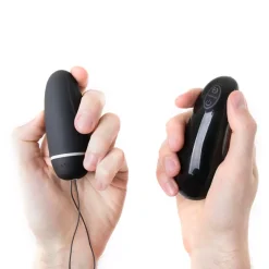 Oeuf Vibrant B Swish - Bnaughty Deluxe Unleashed Noir -Sex Toys Femme boutique 13699